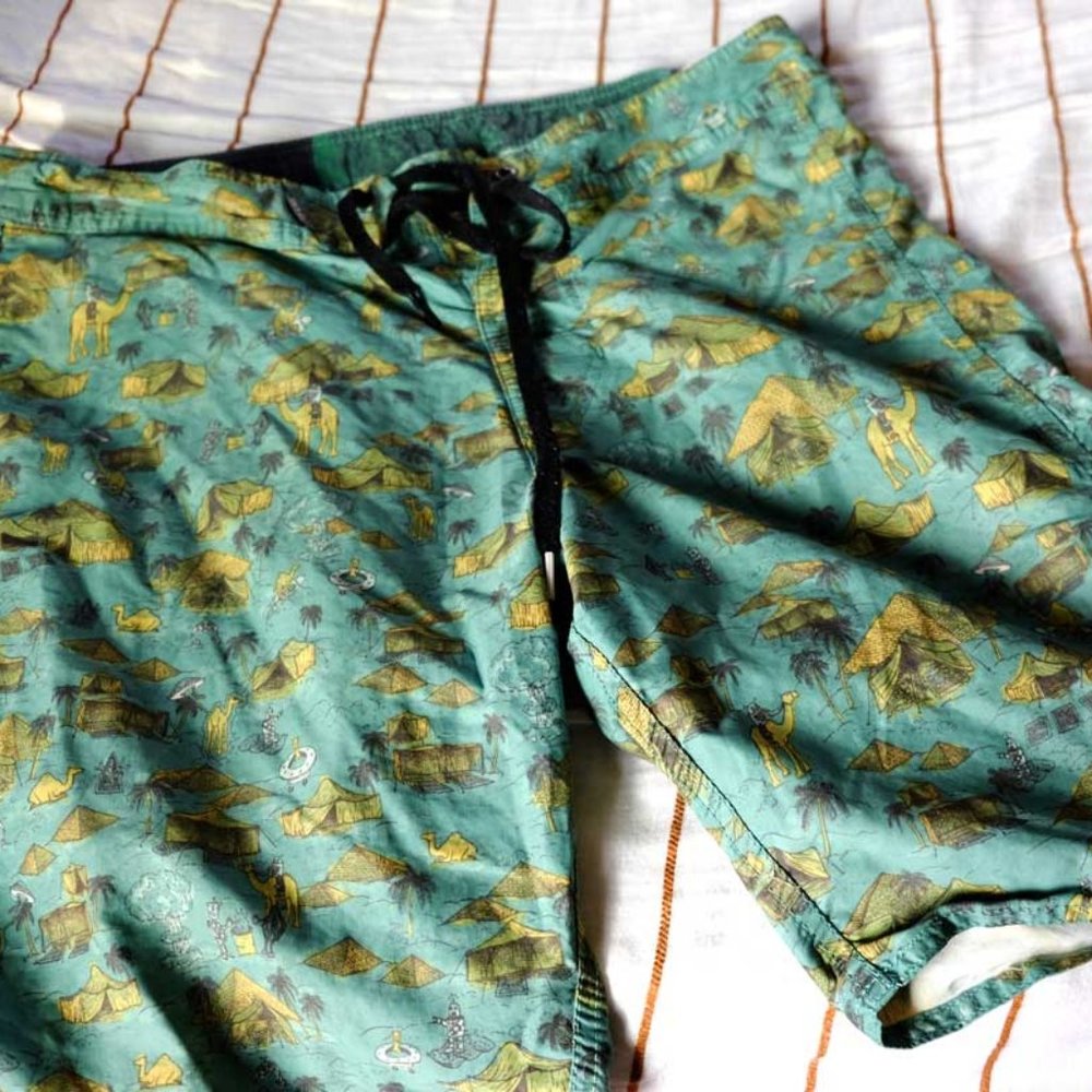 VOLCOM MENS CAMEL TROT PRINT BOARDSHORT 34 WAIST